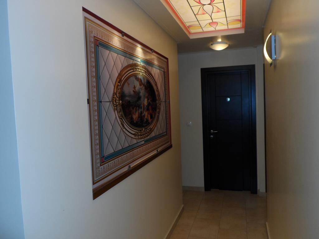 Hotel Prigipikon Suites And Sofites Лутра Ипатис Екстериор снимка